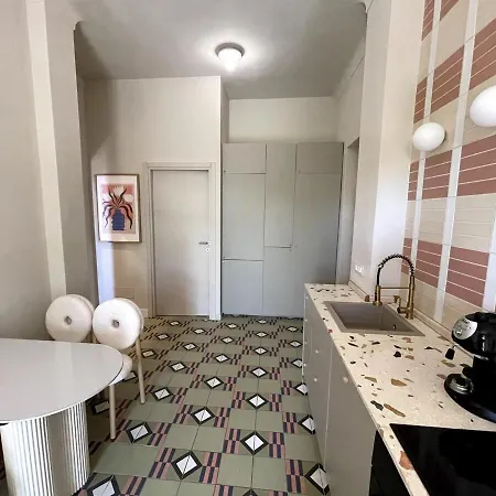 Apartment New 3bedroom With Garden And Parking Sanremo
