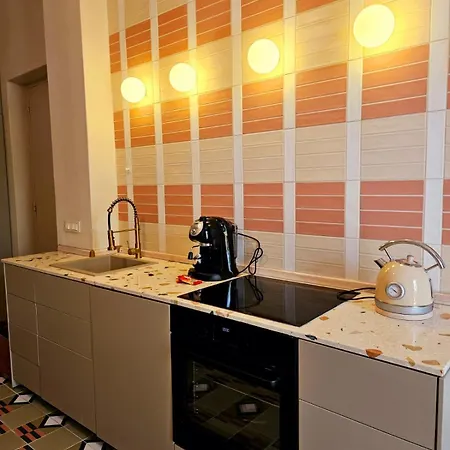 New 3bedroom With Garden And Parking Apartment
