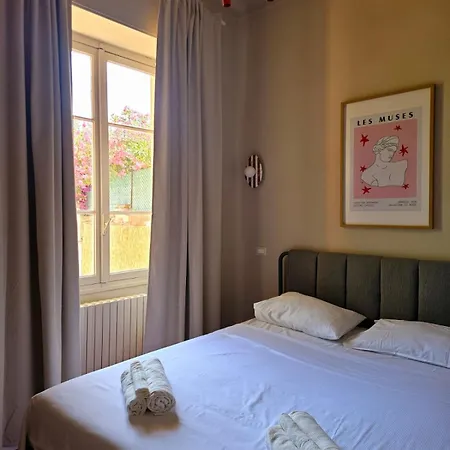 New 3bedroom With Garden And Parking Apartment Sanremo