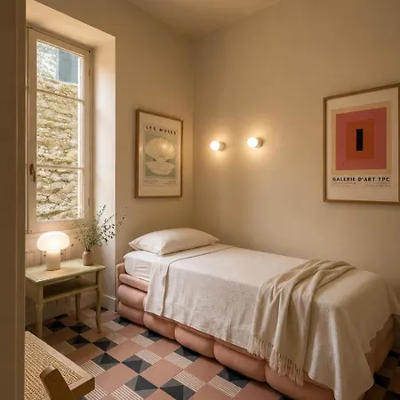 New 3bedroom With Garden And Parking Apartment Sanremo