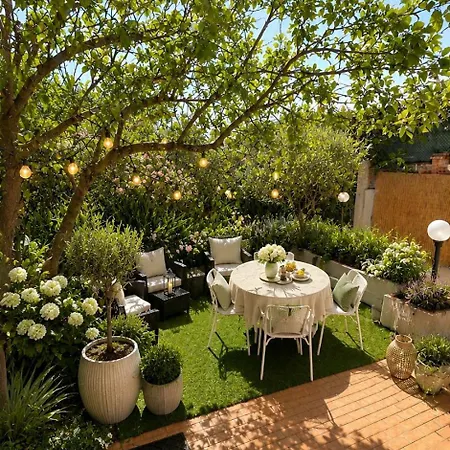 New 3bedroom With Garden And Parking Apartment *
